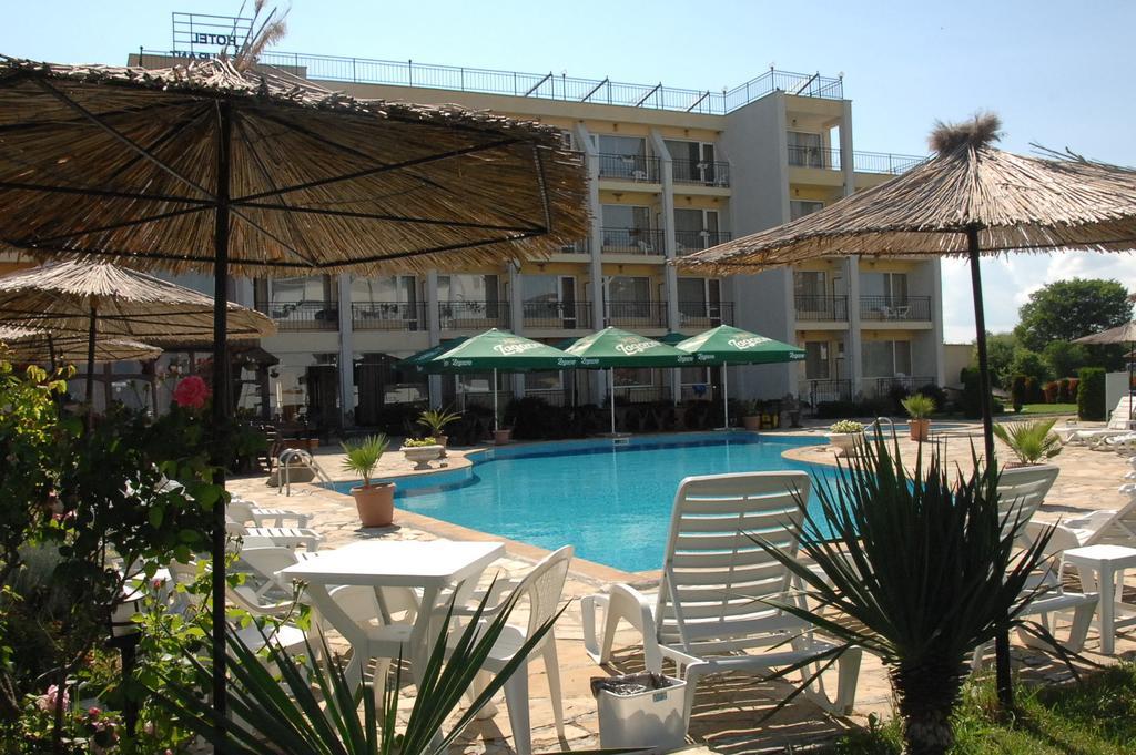 אובזור Park Hotel Argo מראה חיצוני תמונה